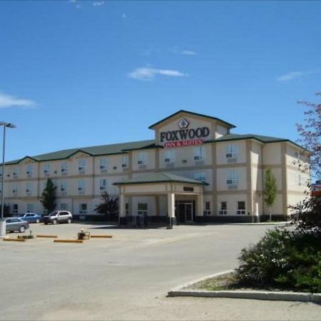 Foxwood Inn & Suites Drayton Valley Exteriér fotografie