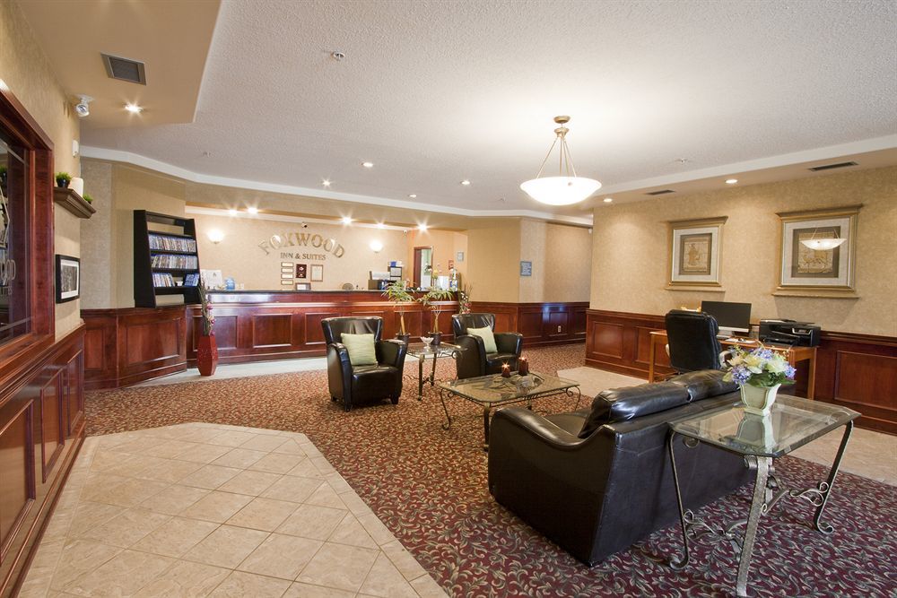 Foxwood Inn & Suites Drayton Valley Exteriér fotografie